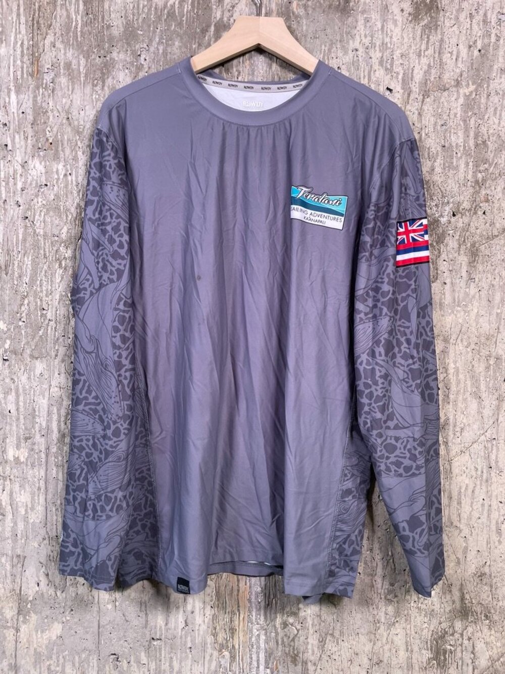 ROWDY OUTDOORS Men's Teralani Sailing Adventures Quick Dry T-Shirt Size L